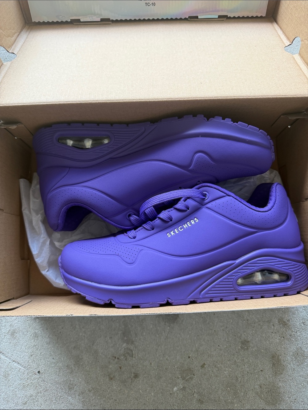 Skechers Women's Bold Purple Air-Cushion Sneakers